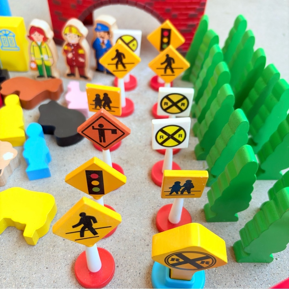 Toys R Us Imaginarium Lot Wood Trains Bridges Trees Signs People Building Farm - Picture 6 of 11